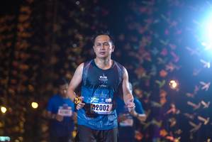 BIB: 42002
                            <button type="button" onclick="openModal(18286995)" class="btn btn-primary btn-sm float-right btn-popup" data-toggle="modal" data-target=".modal-high-quality">
                        <i class="fas fa-shopping-cart"></i> Add to Cart
                    </button>
                                            <button type="button" onclick="isThisMe(18286995, true)" class="btn btn-success btn-sm float-right btn-popup btn-isme hidden" data-toggle="tooltip" data-placement="bottom" title="นี่คือรูปของคุณใช่ไหม คลิกที่นี่เพื่อเอาเข้าอัลบั้ม">
                        <i class="fas fa-plus"></i> Add to album
                    </button>
                    <button type="button" onclick="isThisMe(18286995, false)" class="btn btn-warning btn-sm float-right btn-popup btn-isnotme hidden">
                        <i class="fas fa-ban"></i> Remove from album
                    </button>